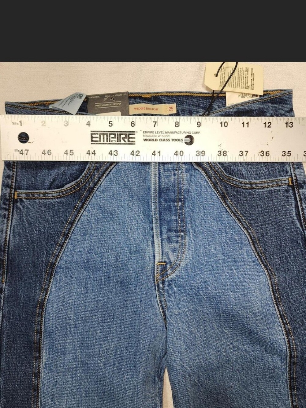 Two-Tone Bareback Levi's - Picture 4 of 7